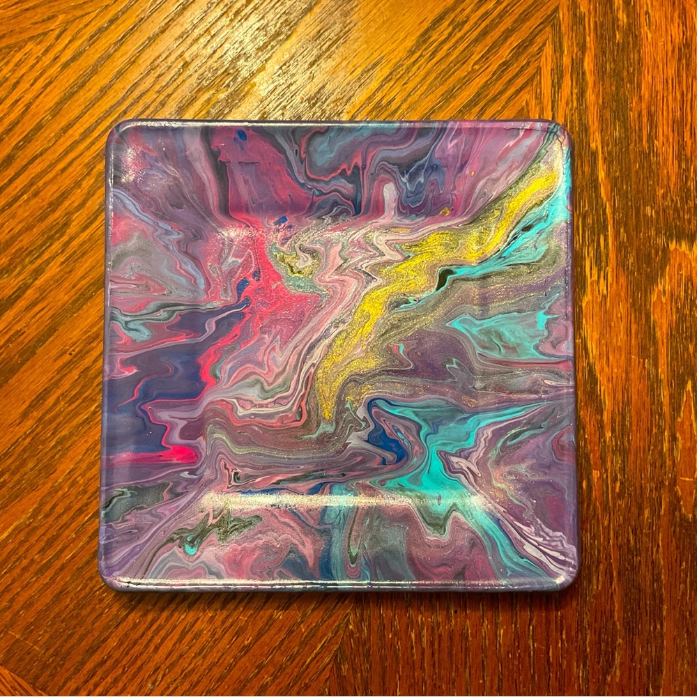 Gorgeous Hand Painted Bursting With Color Touch Of Shimmering Gold Glass Dish!